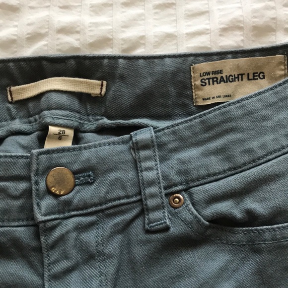 GAP Straight Leg Jeans - US 6 (28) - Picture 3 of 4